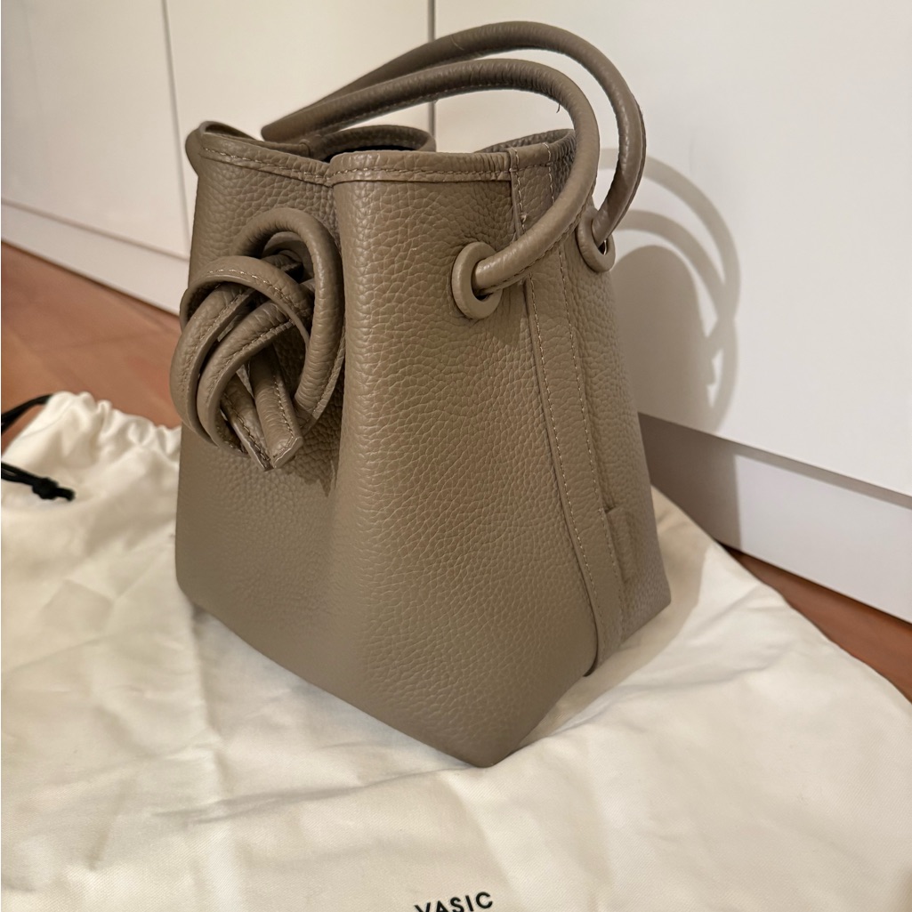 Vasic Pebble Leather Mini Bag